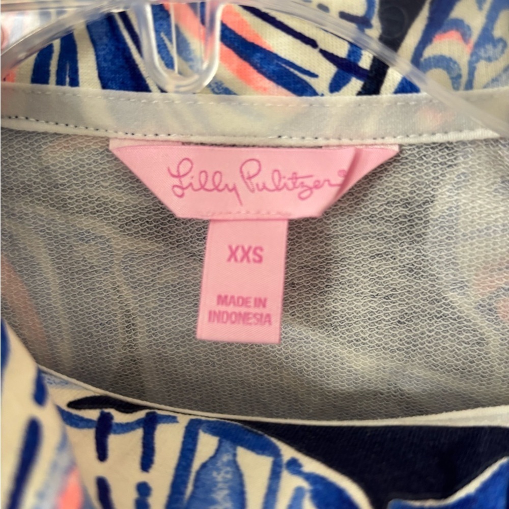 Lilly Pulitzer Women's UPF 50+ Popover In Reel Life - Picture 2 of 5